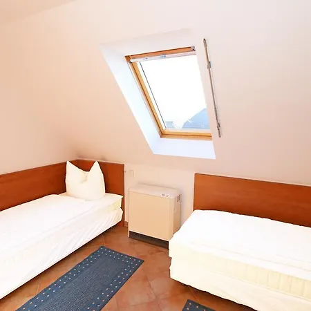 Appartement Ferienwohnung 03 Am Selliner See
